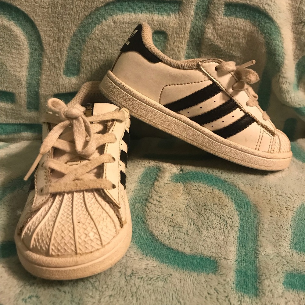 Toddler size 8 adidas superstars